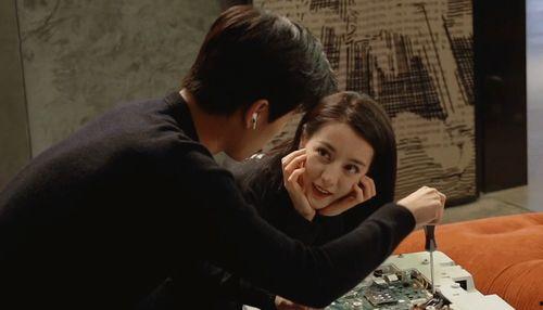 娱乐吃瓜迪丽热巴杨洋,甜蜜互动引粉丝热议